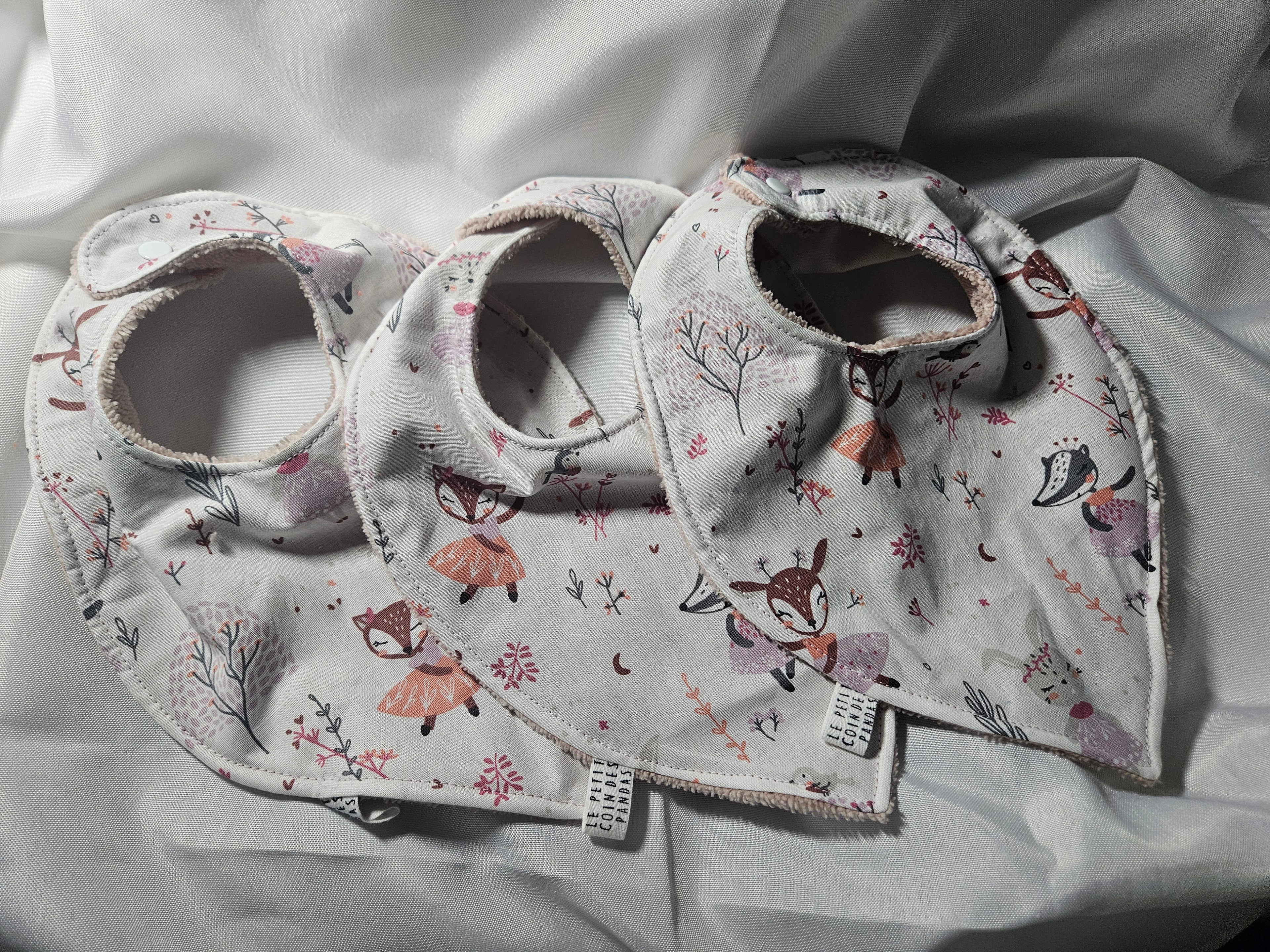 Bavoir danseuses rose